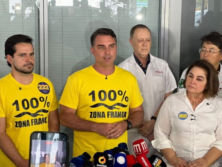 Flávio Bolsonaro promete defender ZFM e ampliar polos industriais