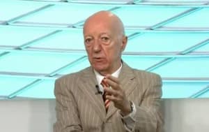 Referência no jornalismo esportivo e automobilístico, Claudio Carsughi morre aos 93 anos