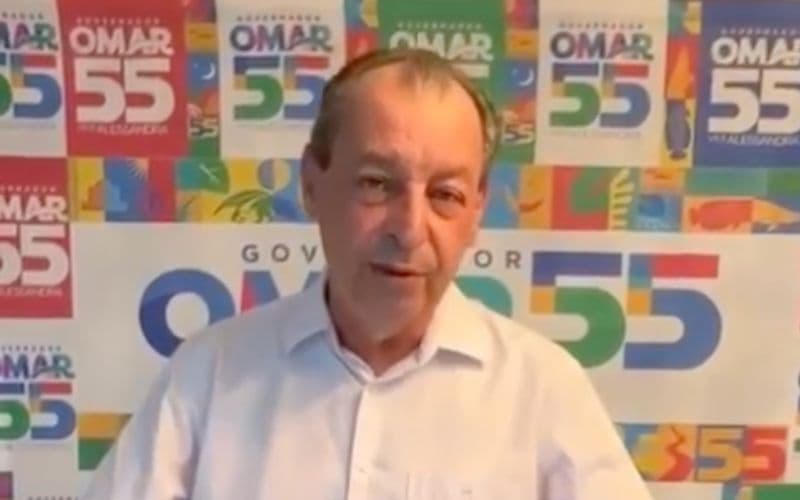 Omar Aziz passa mal durante atividade de campanha e recebe atendimento médico em Manaus