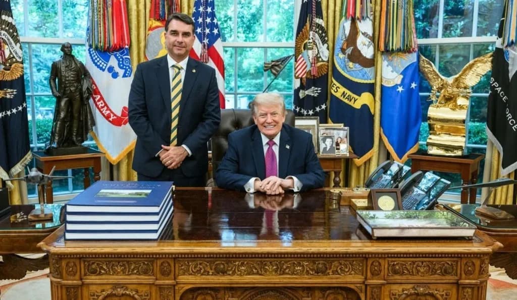 Oposição nos EUA critica vistos para Flávio e cobra explicações de Trump