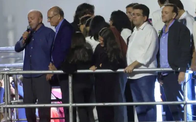 Partidos que apoiaram Flávio reconhecem vitória de Lula