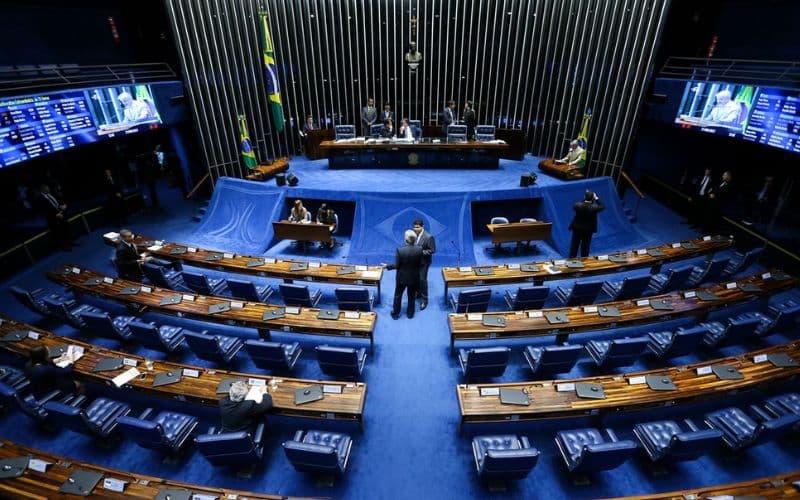Senado aprova aumento do teto do MEI e perdão de dívidas