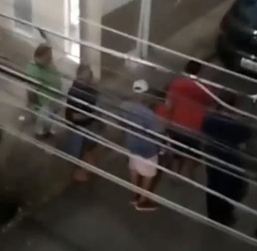 Vídeo: homem é baleado enquanto caminhava na Compensa