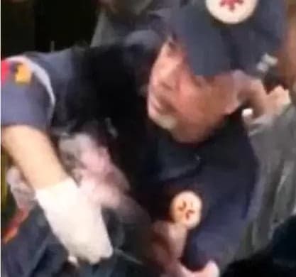 Vídeo: passageiros auxiliam mulher em trabalho de parto durante viagem de ônibus