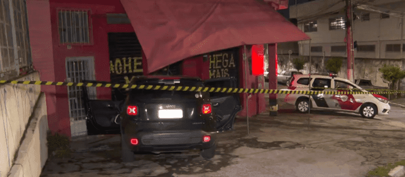 Criminosos simulam encontro por aplicativo e matam homem durante assalto