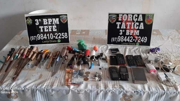 Polícia apreende materiais ilegais durante revista em unidade prisional no Amazonas
