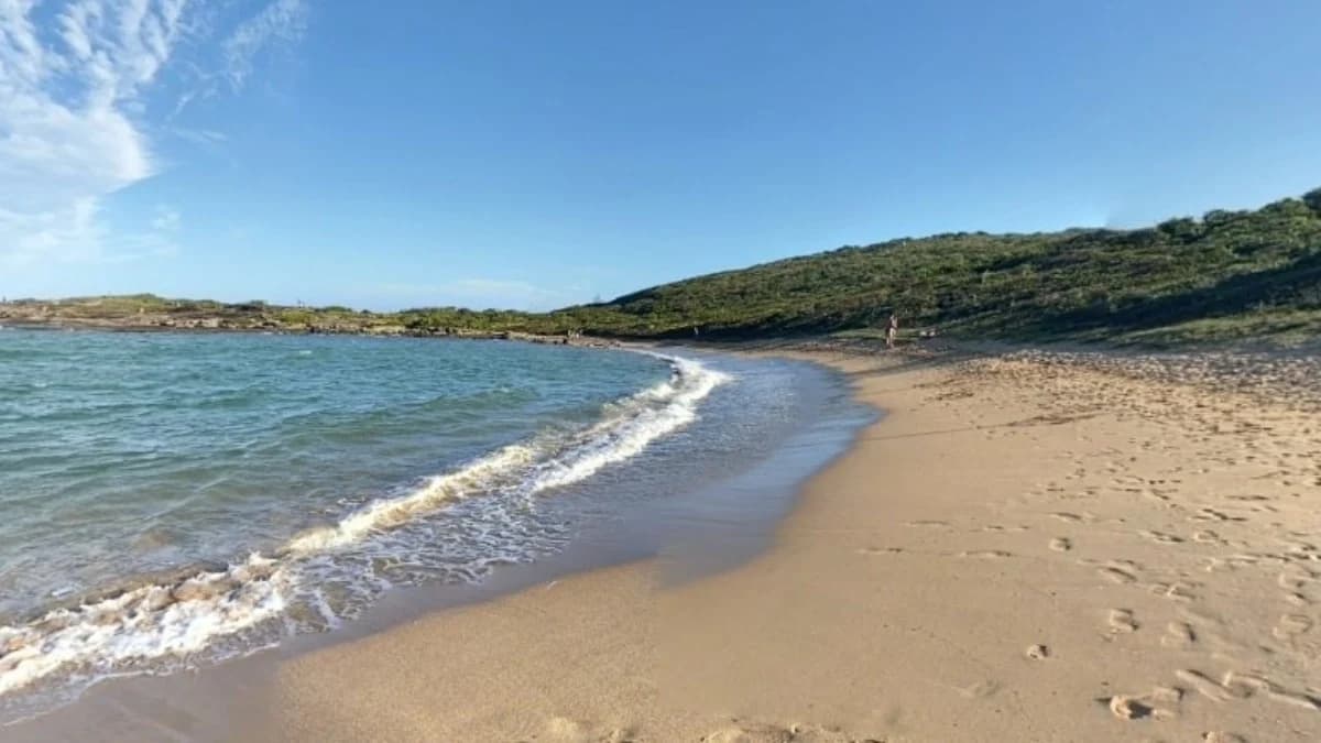 Rapaz dorme em praia e acorda com a barriga aberta e sem parte do intestino