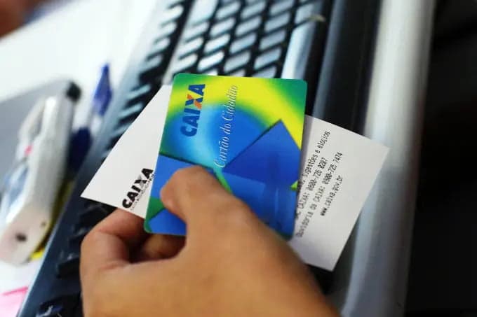 Caixa libera consultas a valor do PIS em aplicativos