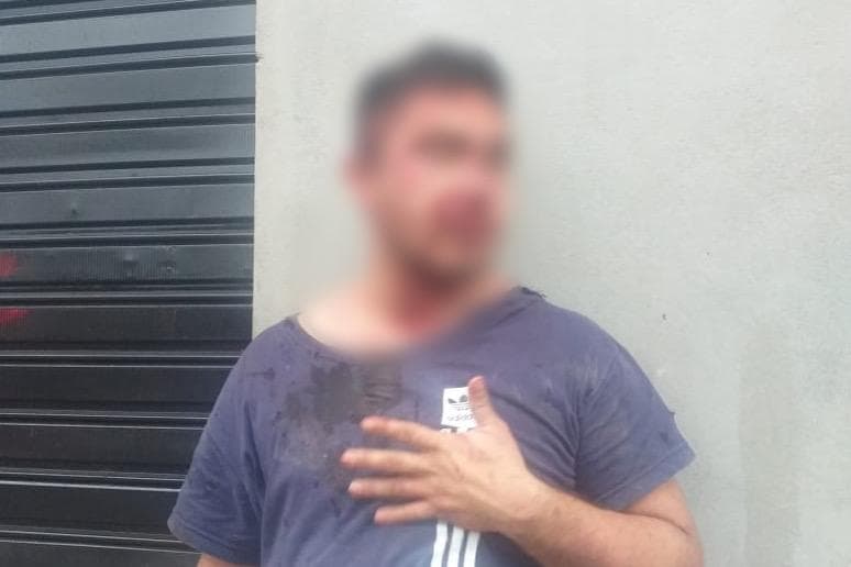 Suspeito de assalto é espancado pela população na zona Norte