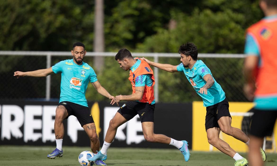 De olho na Copa: Brasil recebe o Paraguai pelas Eliminatórias