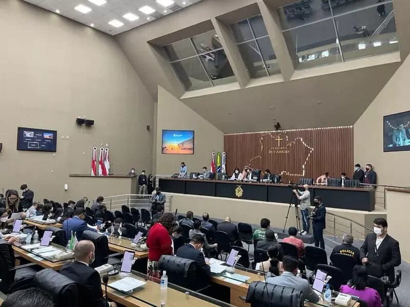 Regras para distribuição de “sobras”eleitorais dificultam transição de candidatos