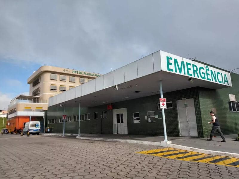 Bebê de 2 anos é morto pela mãe por ter quebrado maquiagem