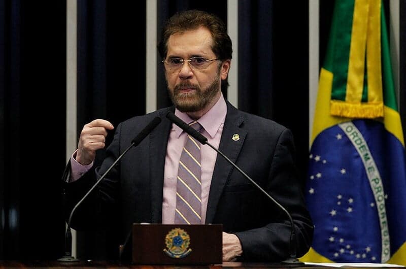 VÍDEO: Plínio Valério diz que “briga” de Moraes e Musk vai prejudicar população da Amazônia