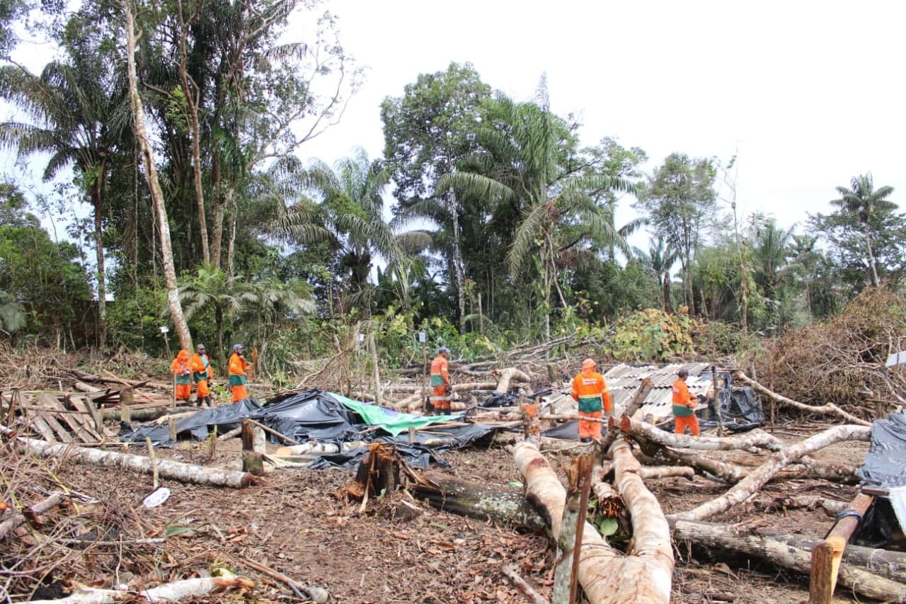 Ocupação irregular comandada por integrante de facção é desativada