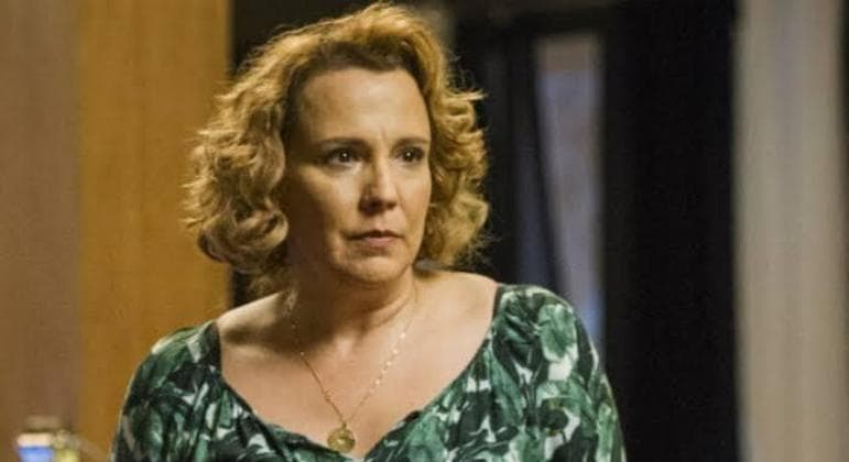 Atriz Ana Beatriz Nogueira está com câncer no pulmão