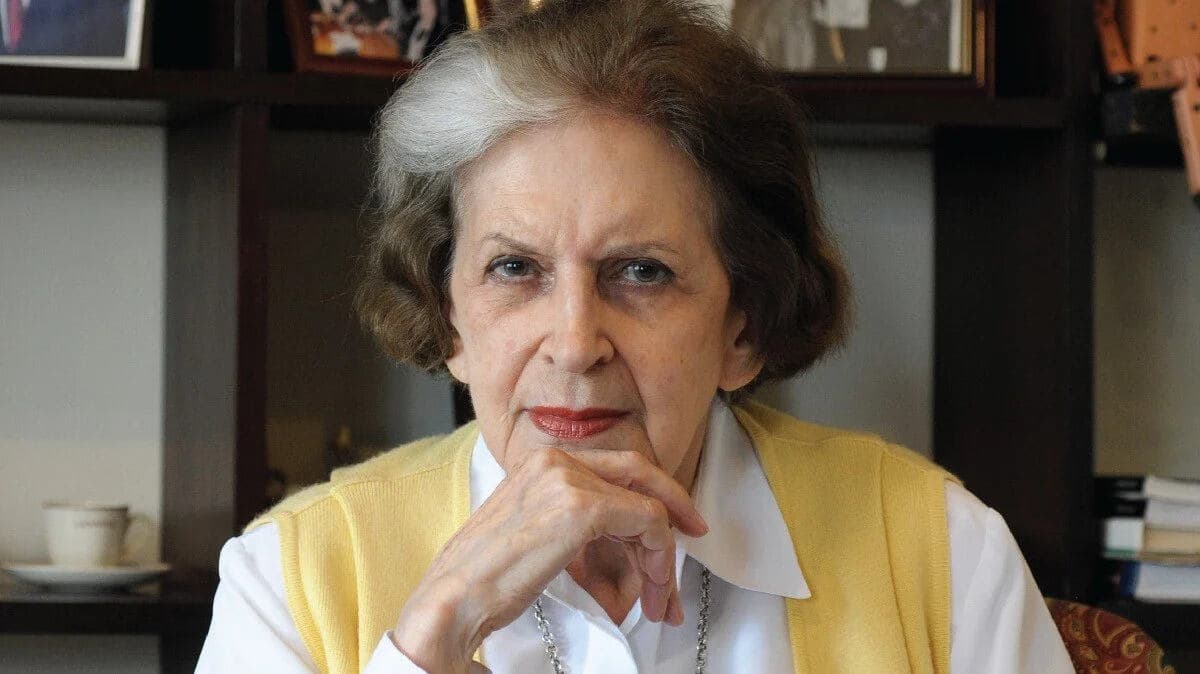 Escritora Lygia Fagundes Telles morre aos 98 anos em São Paulo