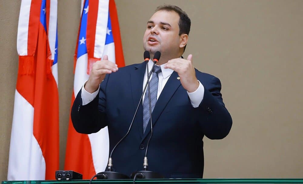 Presidente da Aleam anuncia ação judicial contra decreto que mantém redução de IPI