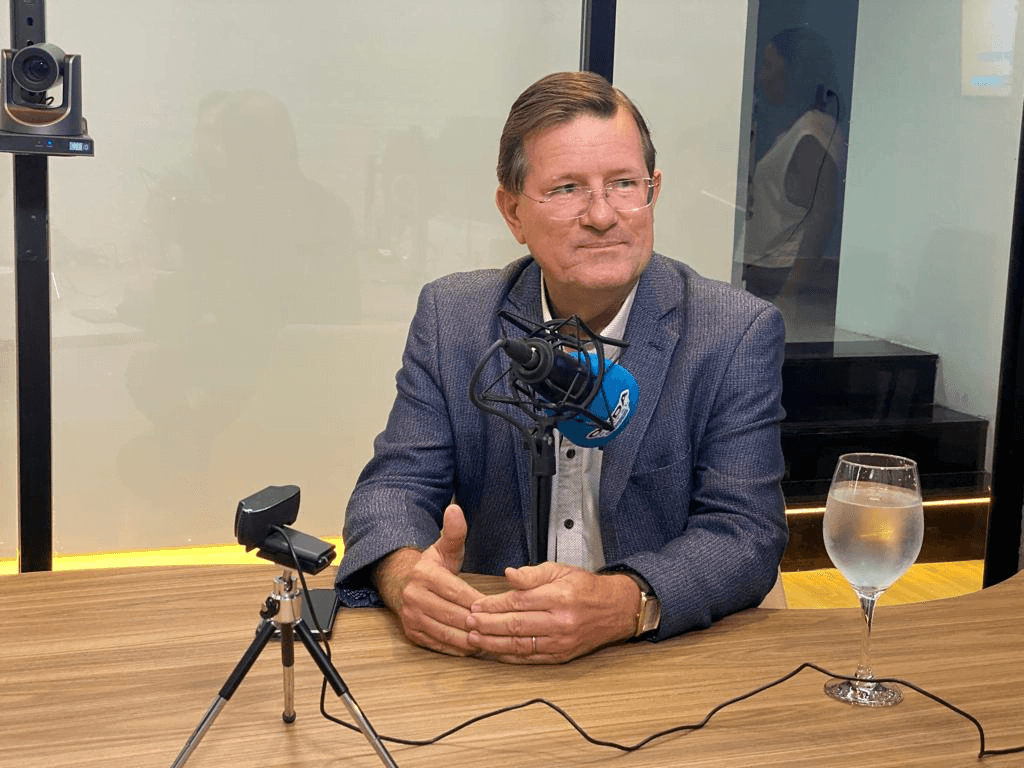 EXCLUSIVO| Zé Ricardo diz que “não dá pra acreditar no governo” sobre decreto do IPI