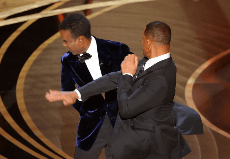 Will Smith é banido do Oscar por 10 anos devido a tapa em Chris Rock