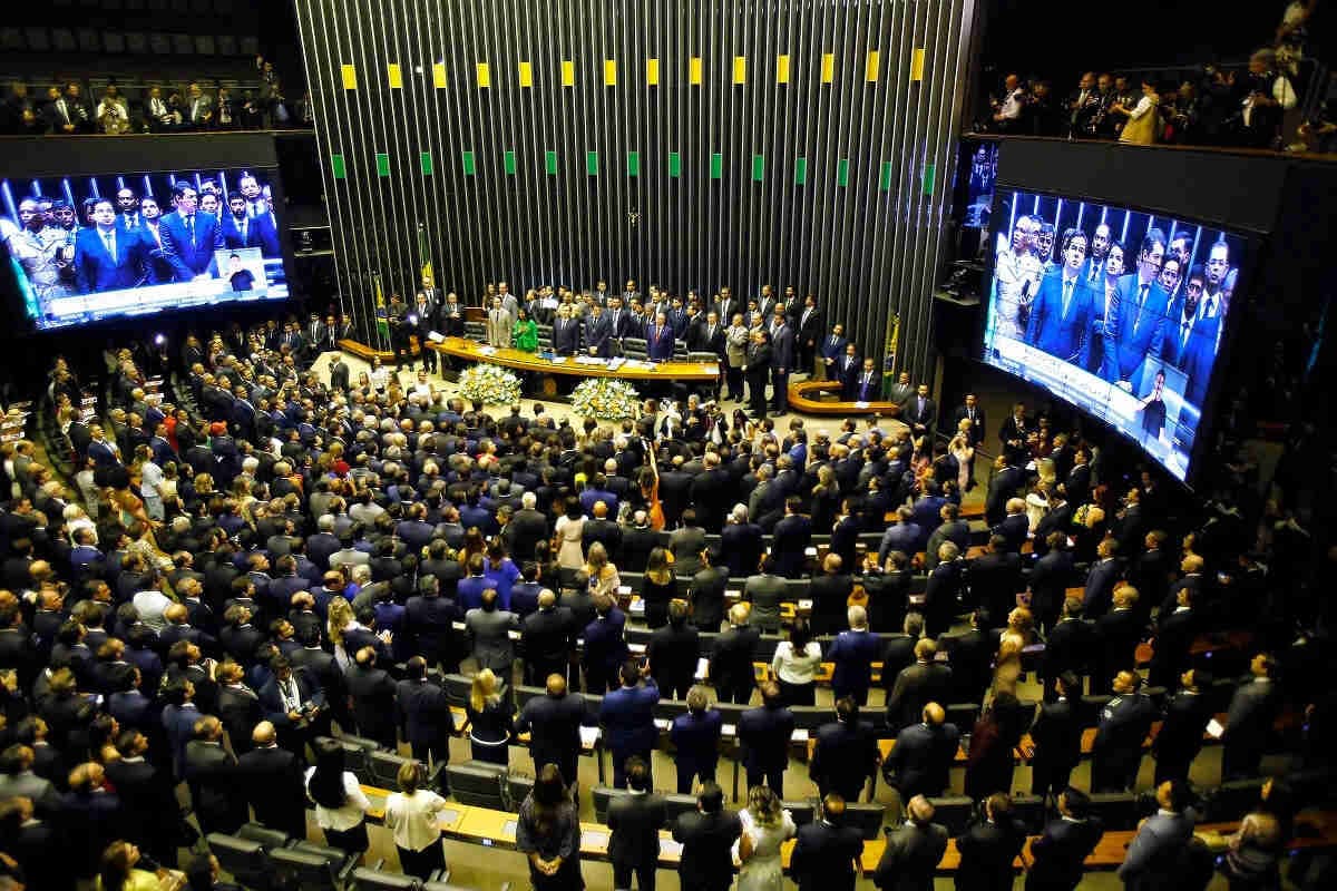 Prazo para registro de federações partidárias encerra em 31 de maio