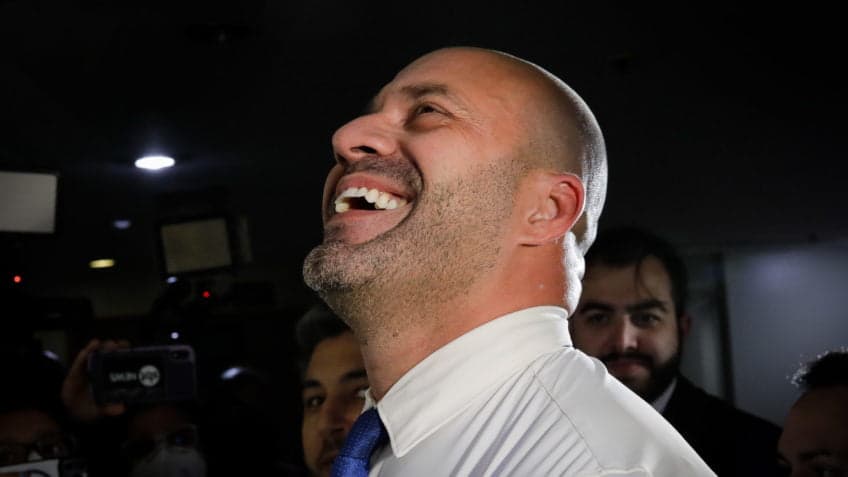 Bancos bloqueiam mais de R$ 18 mil em contas de Daniel Silveira