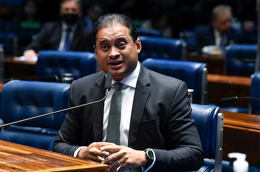 Senado aprova PEC que aumenta idade limite para nomeações de juízes em tribunais