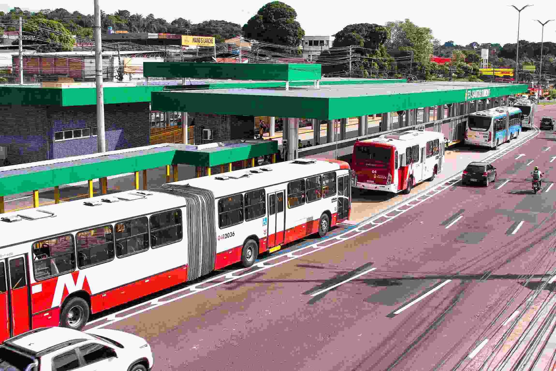 CMM aprova lei que altera vida útil do transporte coletivo em Manaus