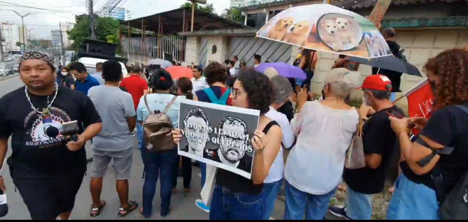 Em Manaus, indígenas fazem manifestação em frente a Funai