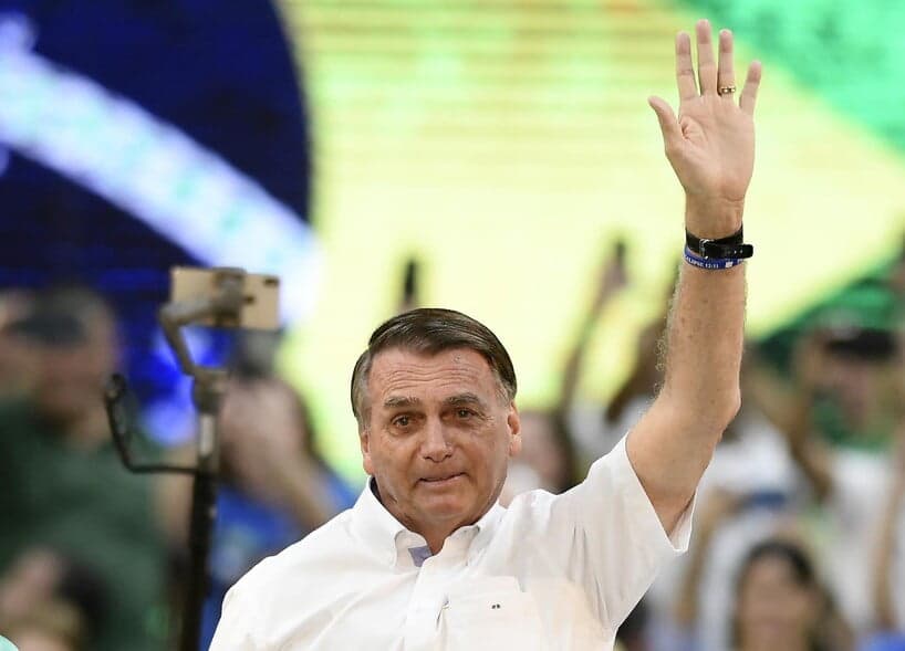 Bolsonaro retoma ataques ao STF durante lançamento de candidatura