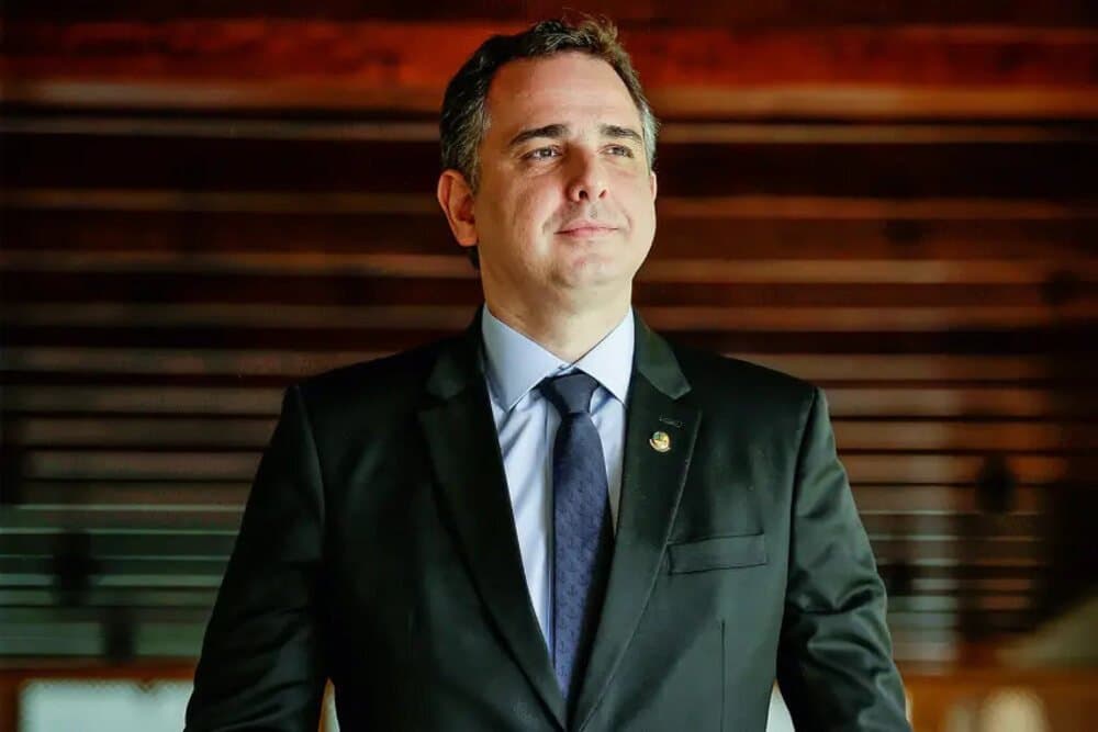 Rodrigo Pacheco suspende votação da LDO no Senado após divergência sobre “orçamento secreto”