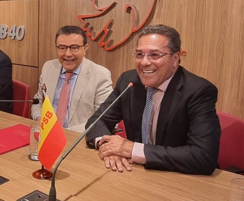 “Traidores” diz Luxemburgo após sua candidatura ser retirada pelo PSB