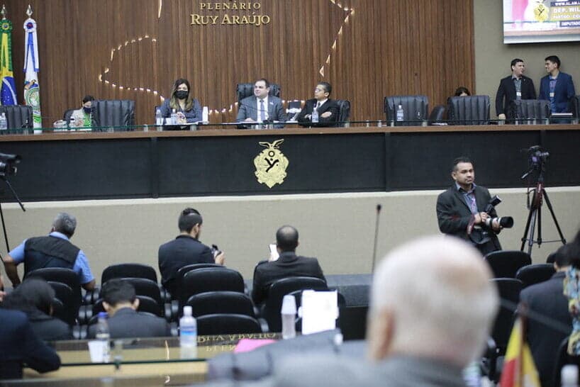 Retomada dos trabalhos na Aleam é marcada por ausências e expediente reduzido