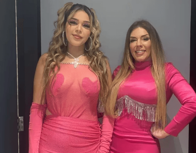 Filha de Simony quebra o silêncio sobre o câncer da mãe