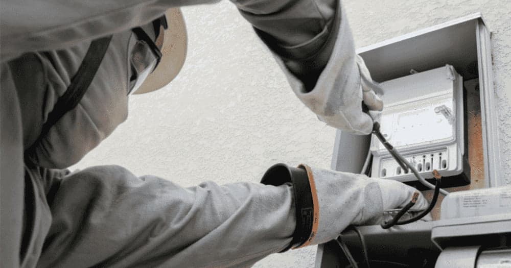 Instalação de medidores aéreos é alvo de ação no STF