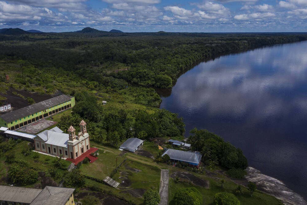Indígenas contestam projetos de exploração de ouro no Amazonas