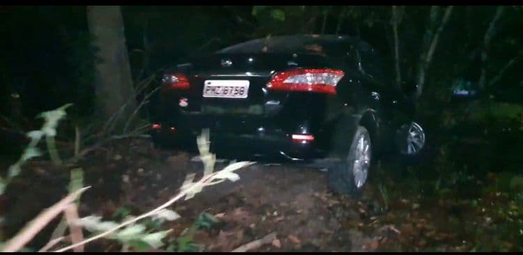 VEJA VÍDEO: Criminosos trocam tiros com a Rocam e fogem no Aleixo