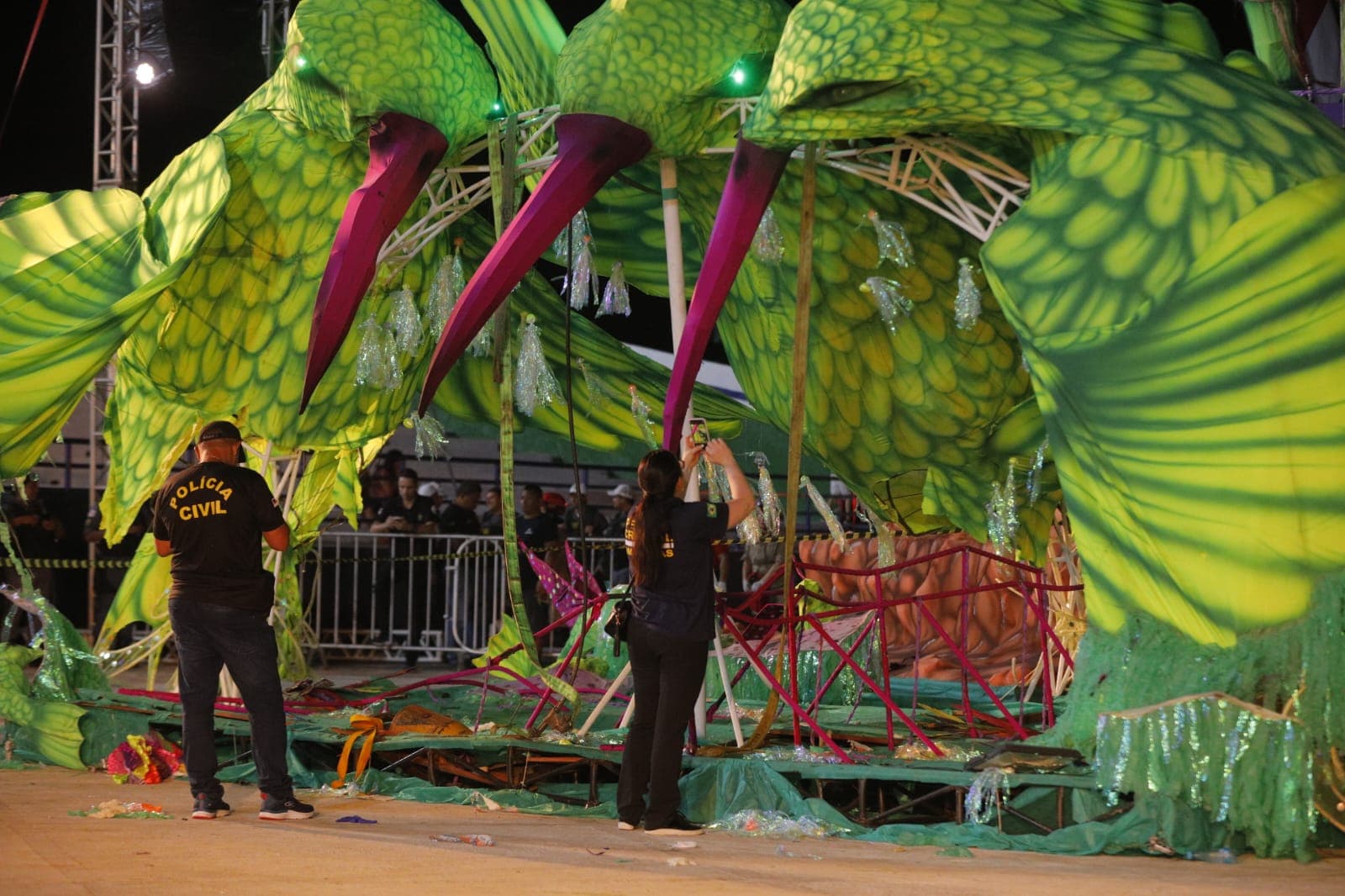 Sobe pra 26 o número de vítimas de queda de guindaste em Manacapuru