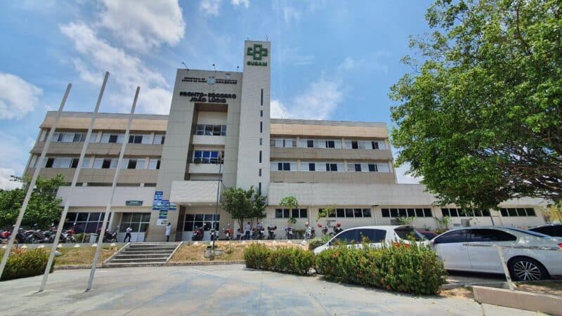 Comerciante morre após ser alvejado com vários tiros na zona Leste de Manaus