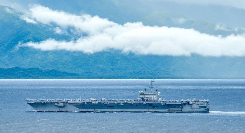 Embarcações militares dos EUA navegam próximo da região de Taiwan