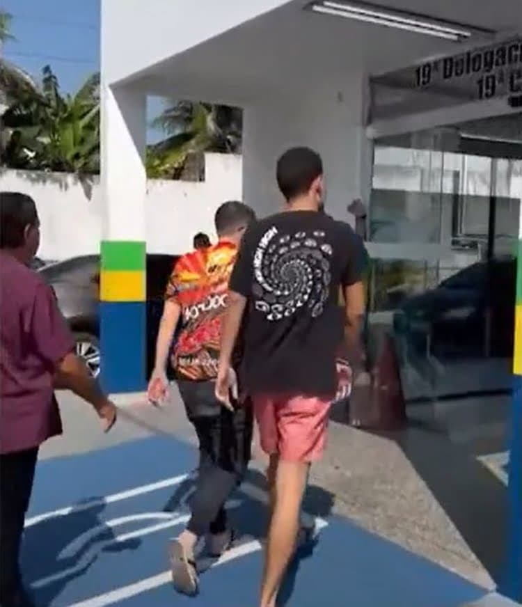 Trio é preso por fazer delivery de drogas na Ponta Negra