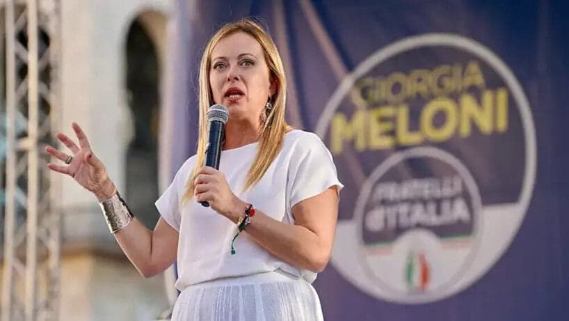Representante da extrema direita, Giorgia Meloni vence eleições na Itália