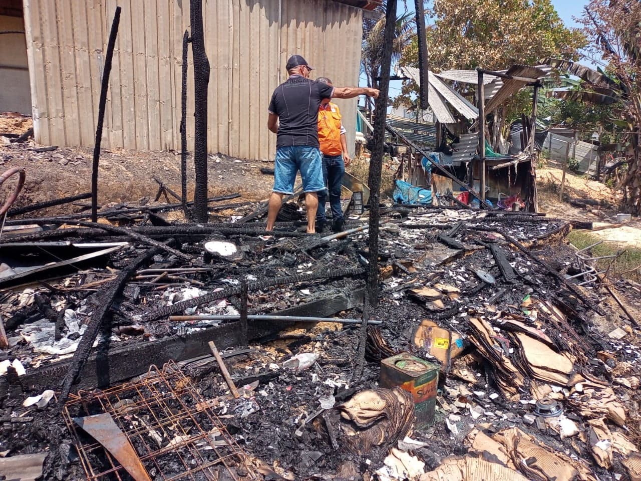 Vítimas de incêndio no Nova Cidade recebem atendimento social