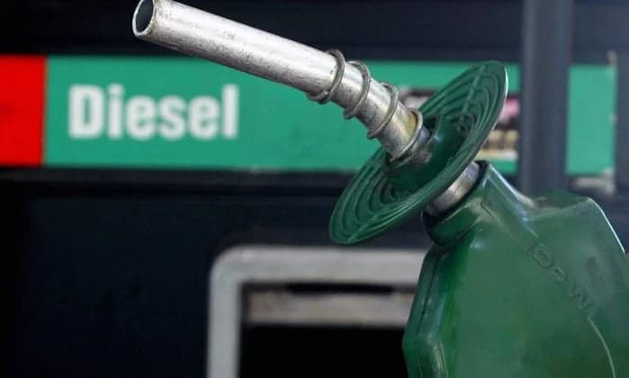 Petrobras anuncia redução de R$ 0,30 por litro no preço do diesel
