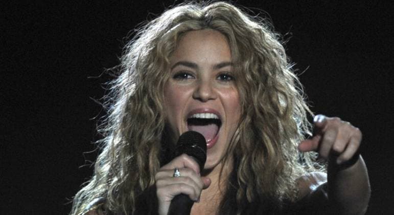 Justiça da Espanha abre processo contra Shakira por fraude fiscal