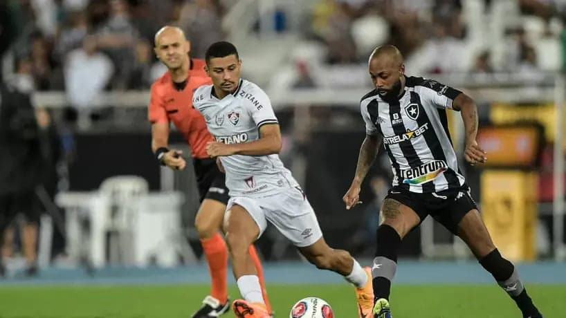 Fluminense e Botafogo disputam clássico na 33ª rodada do Brasileirão