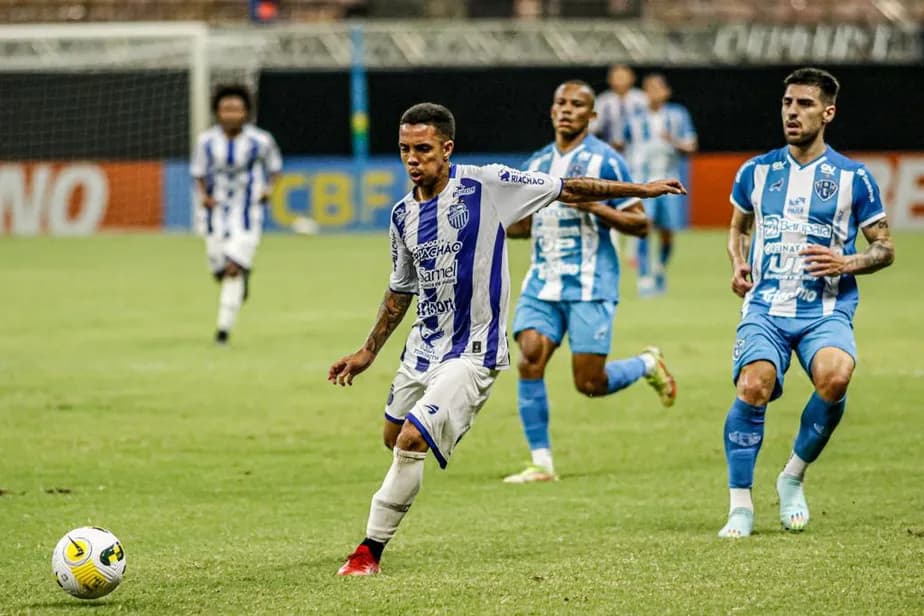 São Raimundo enfrenta Paysandu em Belém, neste sábado