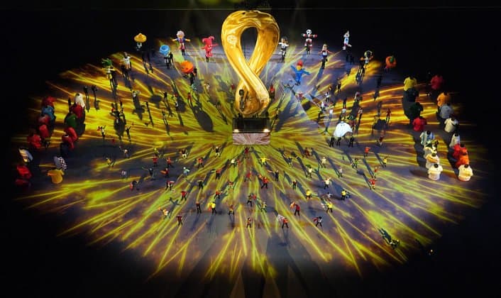 Começou o espetáculo! Com luzes e tecnologia, abertura da Copa acontece no Al Bayt