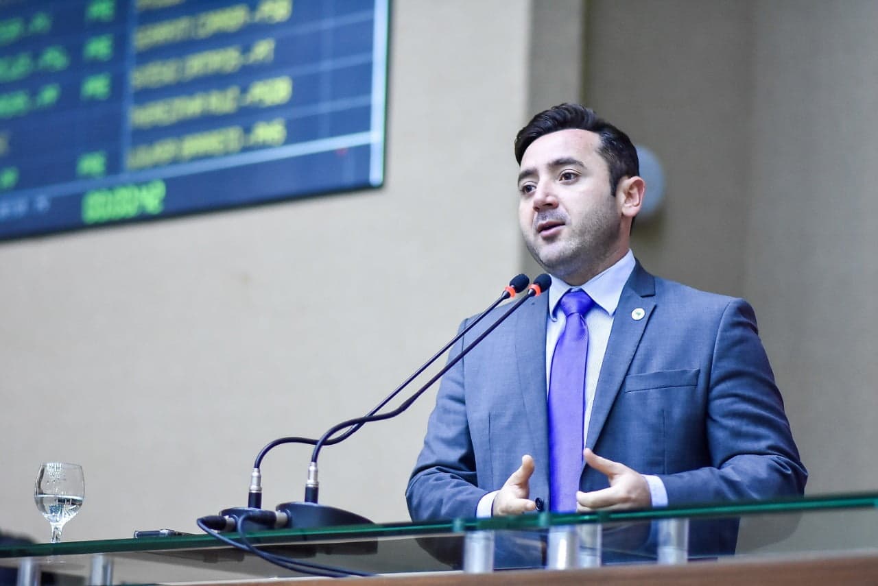 Bessa declara voto pela reeleição de Roberto Cidade