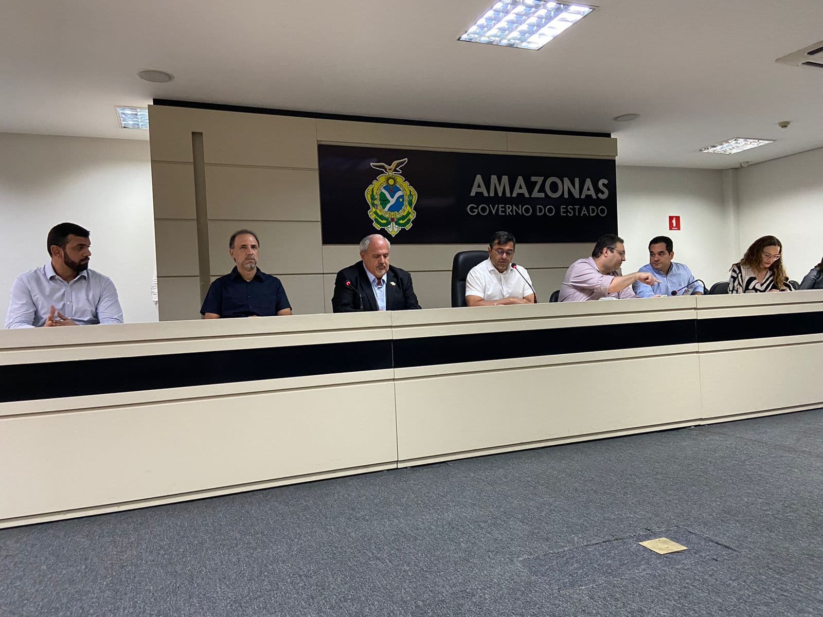 Lima revela datas do pagamento do 13º a servidores