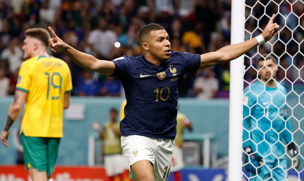 Messi e Mbappé já estão entre os maiores artilheiros de Copas